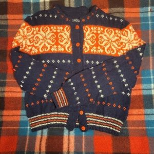 Handmade wool cardigan 💮